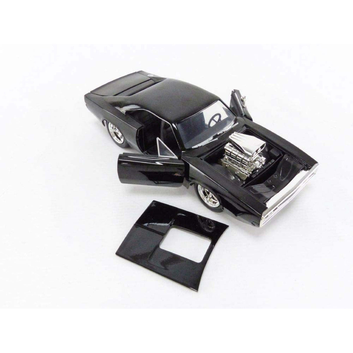 Model Car 1:32 Scale Die-Cast Zinc Movable Parts