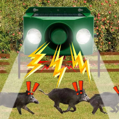 Outdoor Animal Repellent Solar-Powered Motion-Activated Strobe & Alarm Weatherproof