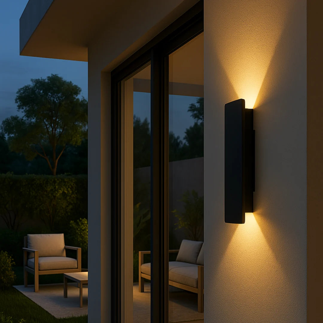 Outdoor Wall Light Aluminum IP65-Rated LED