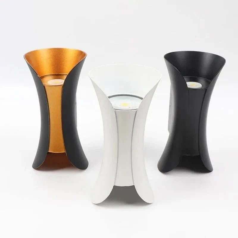 Outdoor Wall Light Curved LED IP65 Weatherproof Rust-Resistant Housing