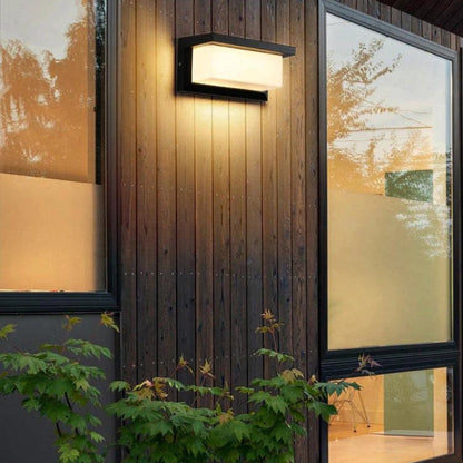 Outdoor Wall Light PIR Motion Sensor 20W LED Weatherproof