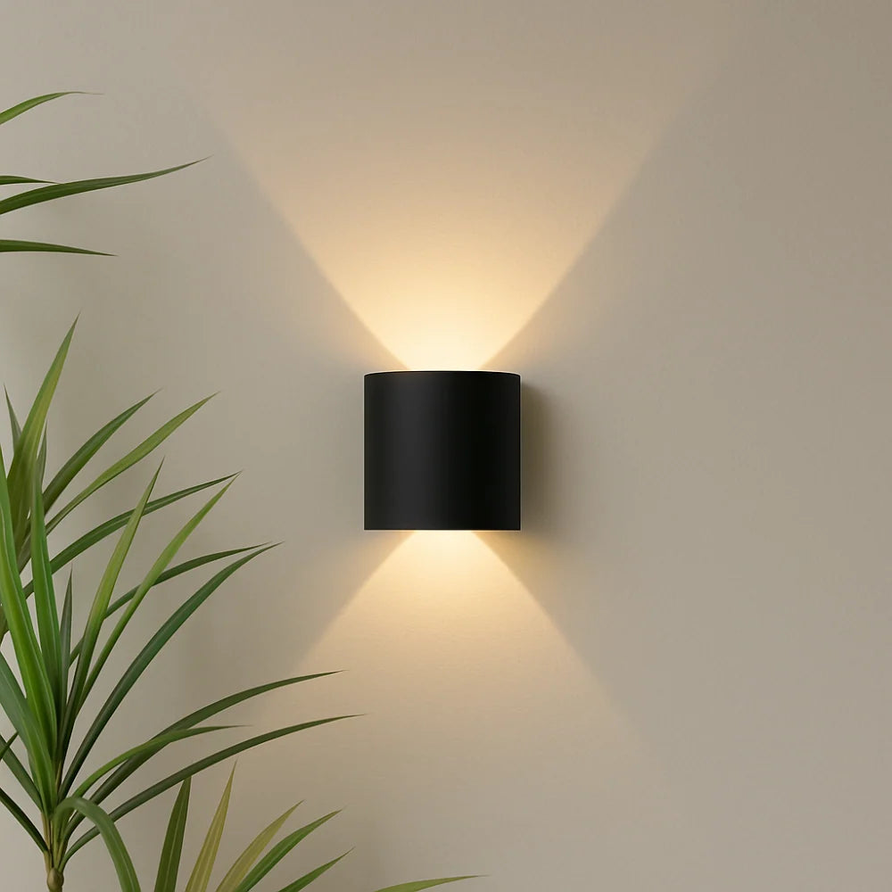 Outdoor Wall Light Up & Down Beam IP65 Weather-Resistant
