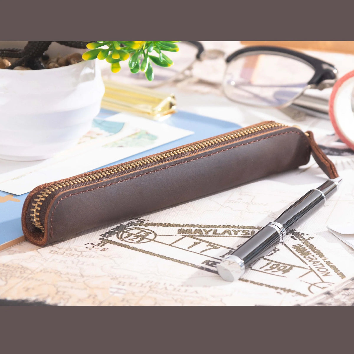 Pencil Case Leather Zipper Closure Compact Lightweight Design