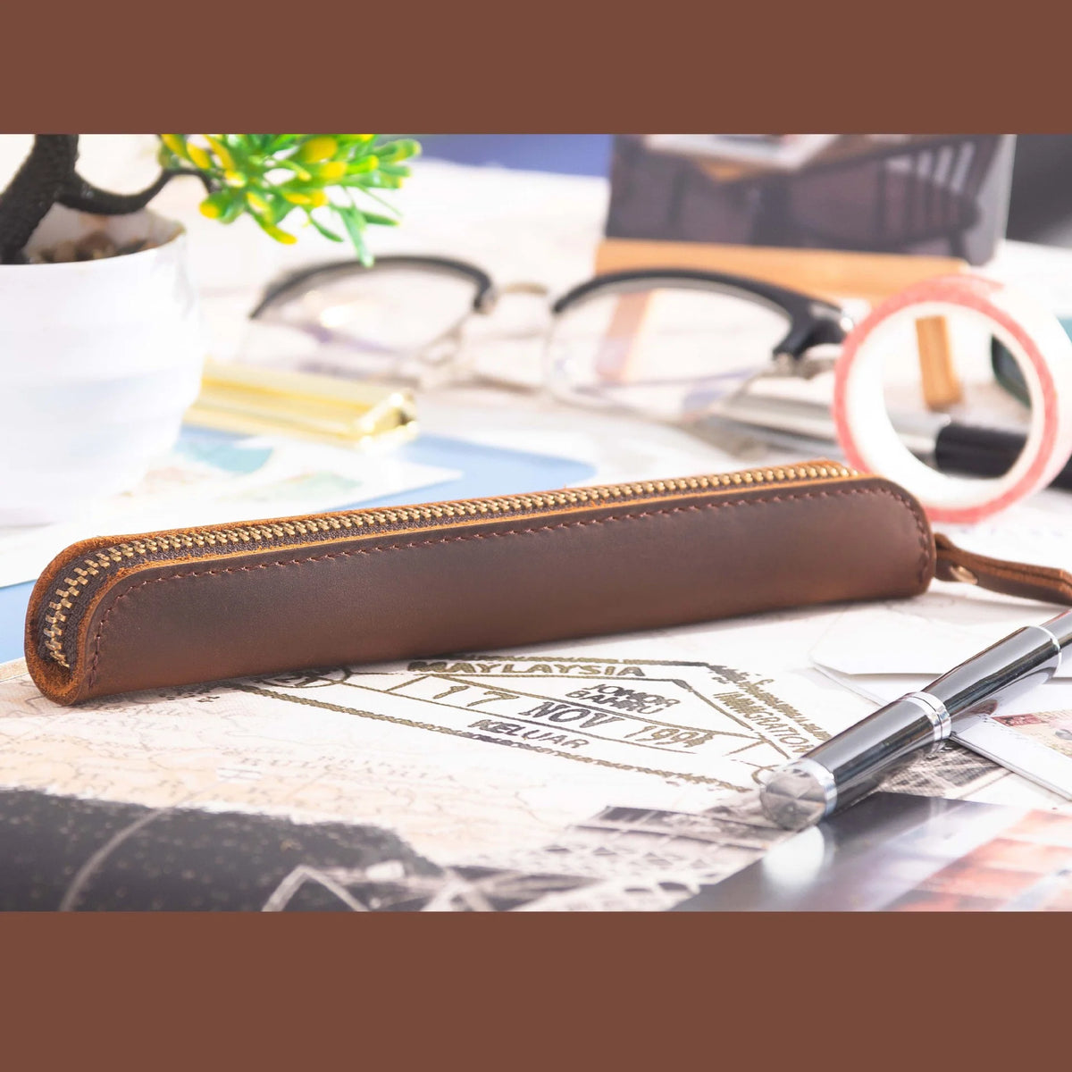 Pencil Case Leather Zipper Closure Compact Lightweight Design