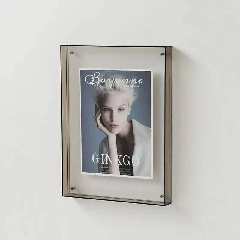 Photo Frame Transparent Acrylic Floating Display Effect