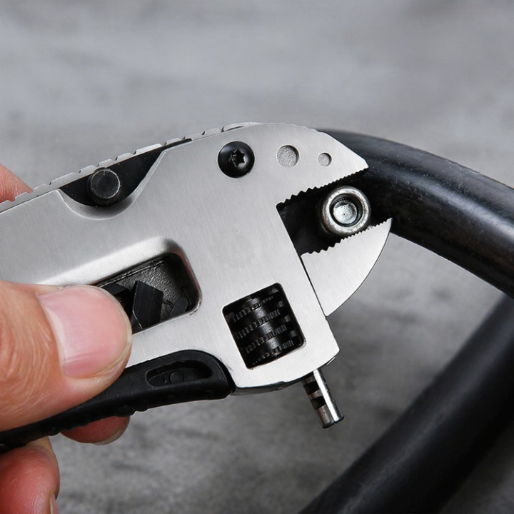 Pocket Multitool 9 Tools Stainless Steel