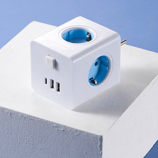Power Strip Cube Space-Saving 4 Outlets & USB Charging