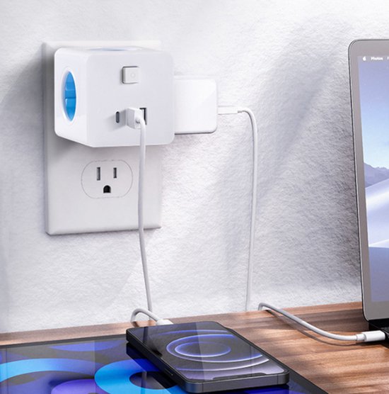 Power Strip Cube Space-Saving 4 Outlets & USB Charging