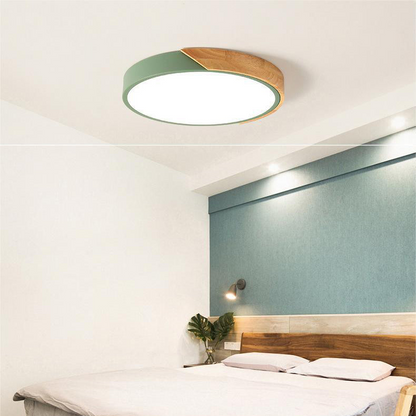 Round Ceiling Light Warm White Integrated LED Wood Accent