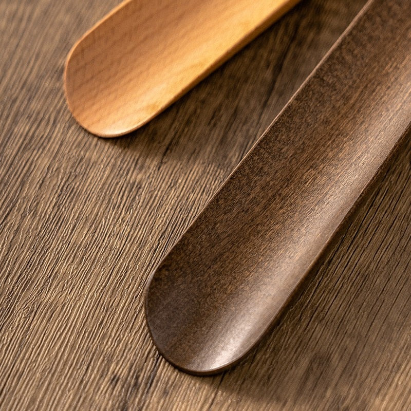 Shoe Horn 50 cm Wooden Magnetic Storage