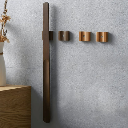 Shoe Horn Extra-Long Walnut Wood With Integrated Magnet