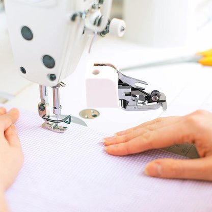 Side Cutter Presser Foot Trims & Finishes Seams