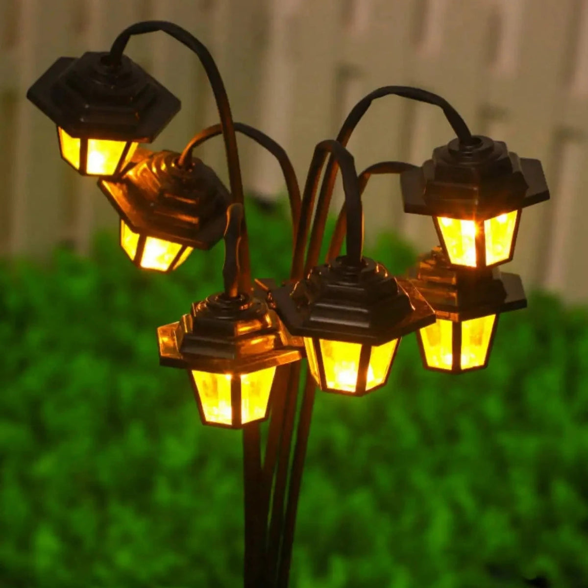 Solar Garden Lantern Retro Street Lamp Automatic Dusk Sensor