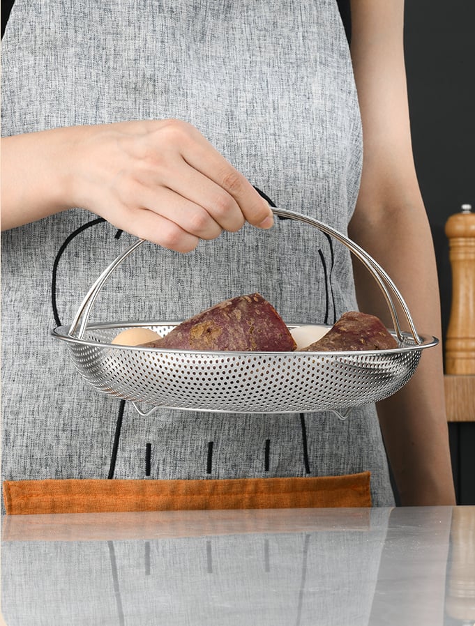 Steamer Insert Stainless Steel Fine Perforation Ergonomic Handle