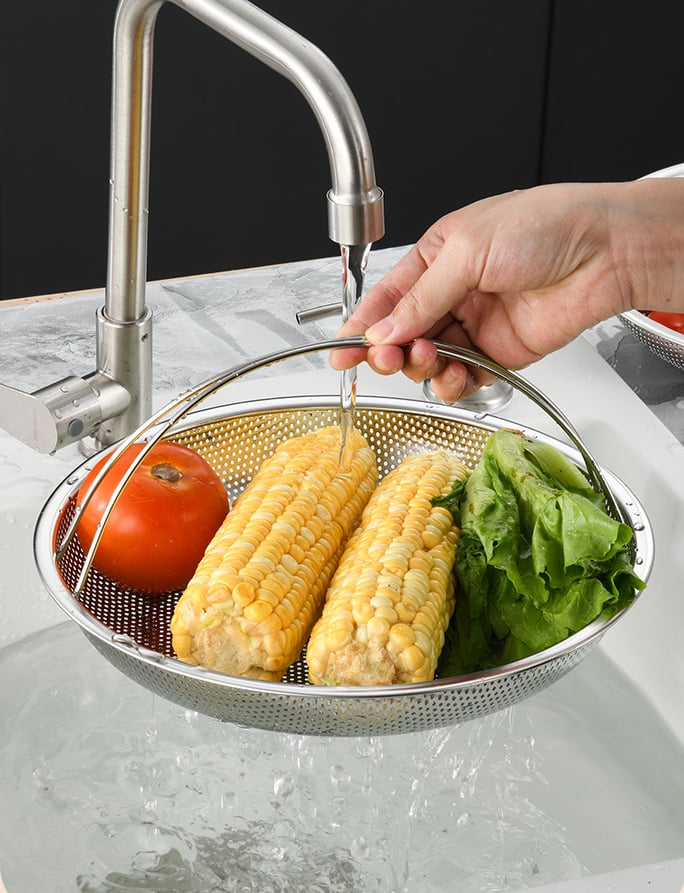 Steamer Insert Stainless Steel Fine Perforation Ergonomic Handle