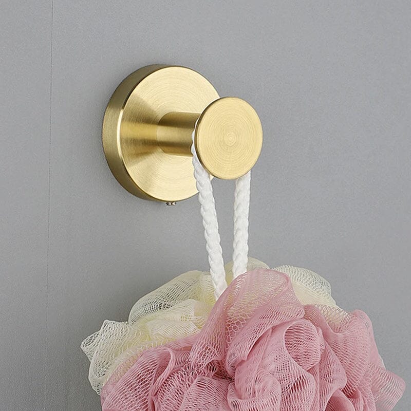 Suction Cup Wall Hook Twist-Lock Holds 15 lb