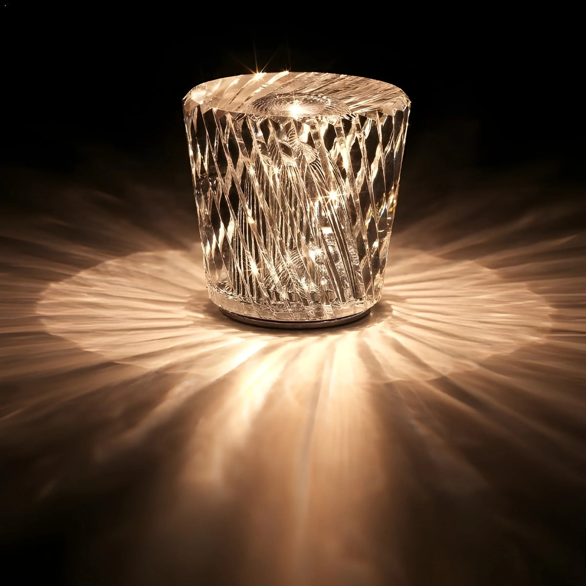 Table Lamp Diamond-Cut USB Rechargeable 12-Hour Runtime