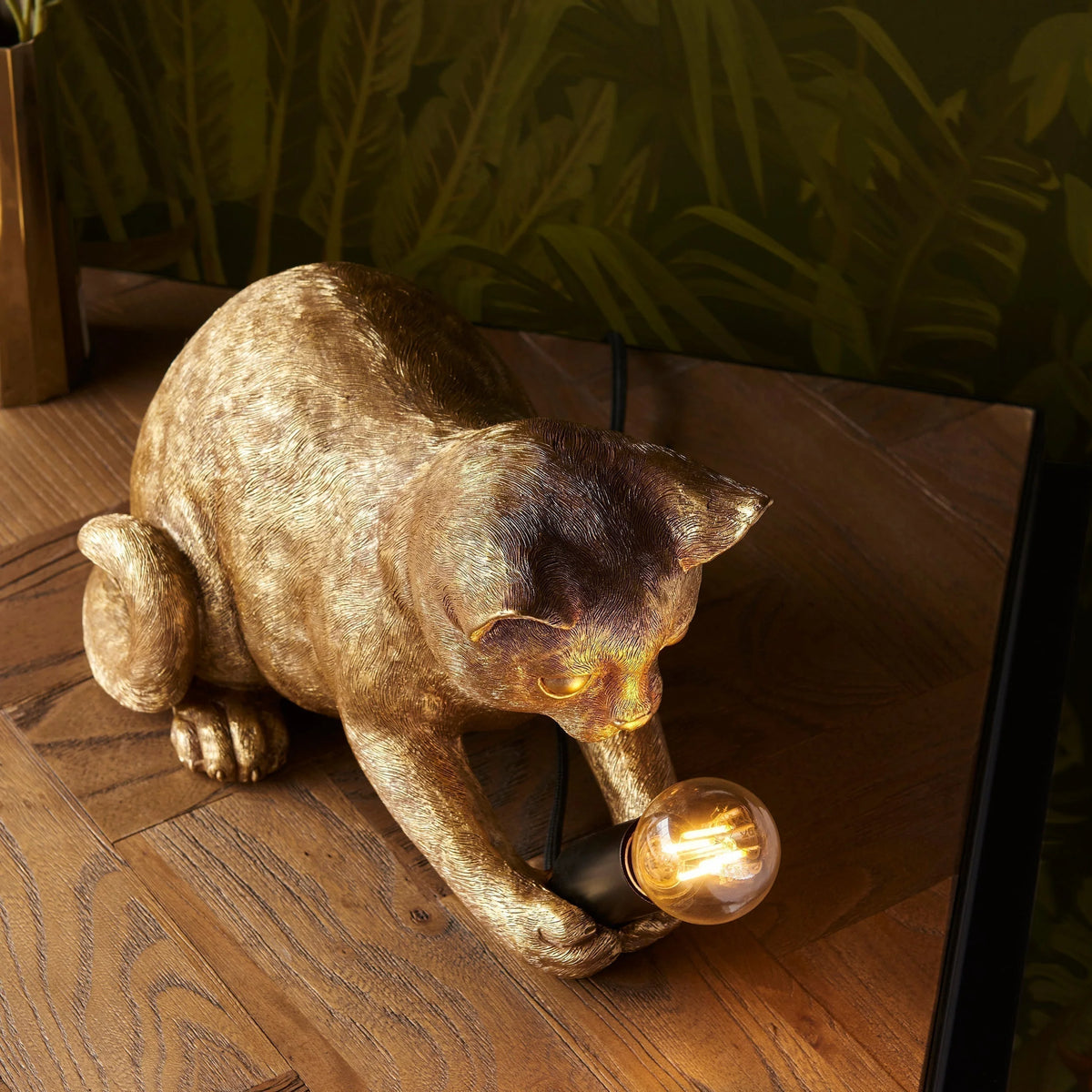 Table Lamp Kitten Design Resin With Inline Switch