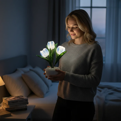 Table Lamp Lifelike Tulip USB-Powered Warm LED