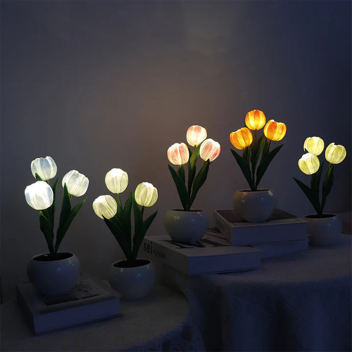 Table Lamp Lifelike Tulip USB-Powered Warm LED