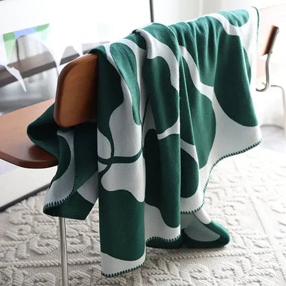 Throw Blanket Cashmere-Like Jacquard Lightweight 130 × 180 cm