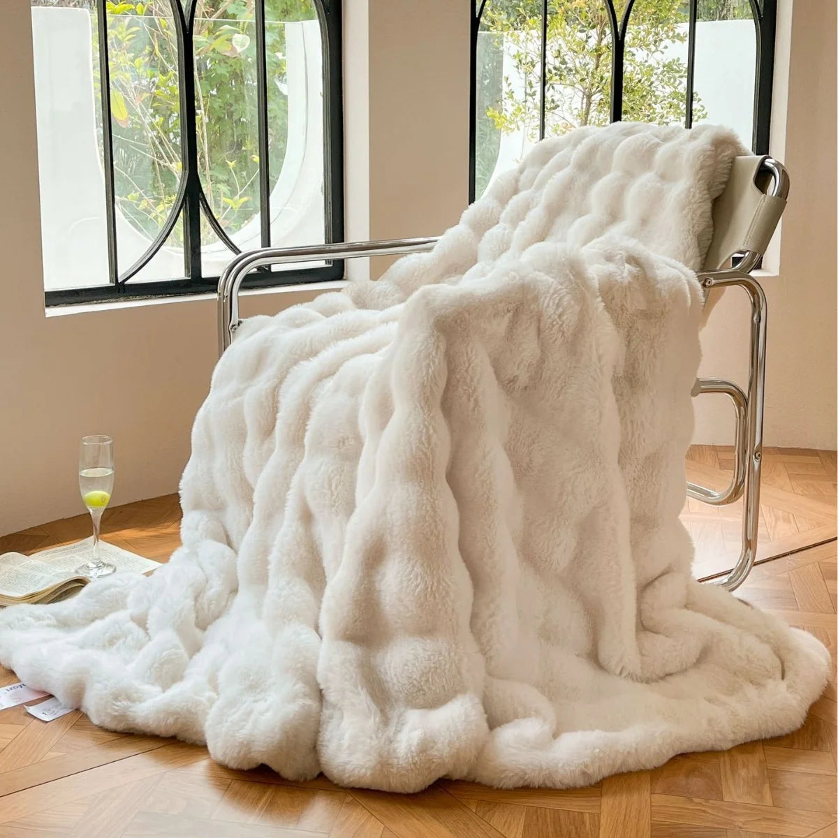 Throw Blanket Faux Fur Plush Lightweight Warmth
