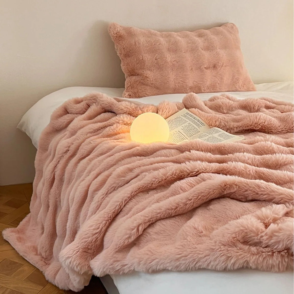Throw Blanket Faux Fur Plush Lightweight Warmth
