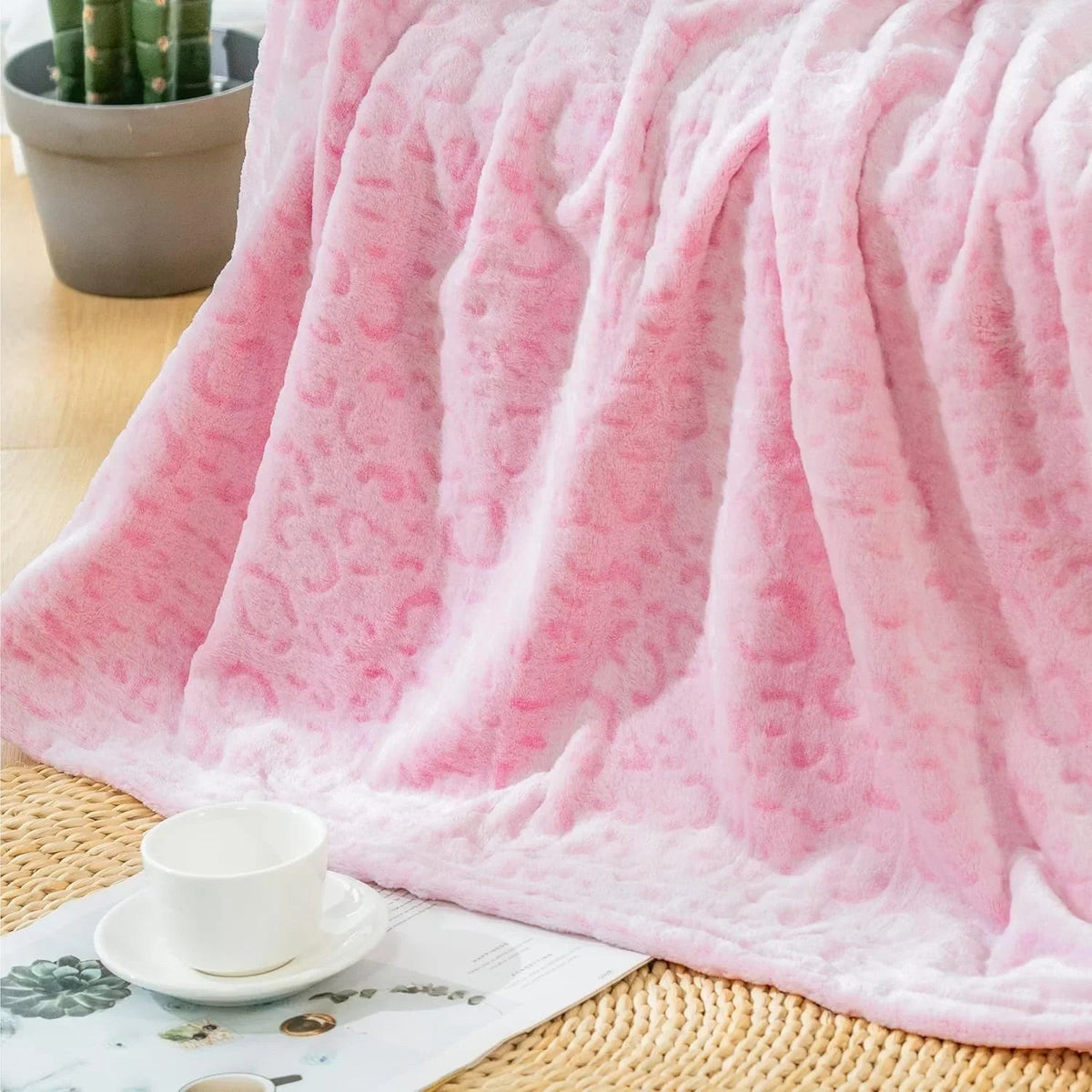 Throw Blanket Leopard Print Super Soft Flannel
