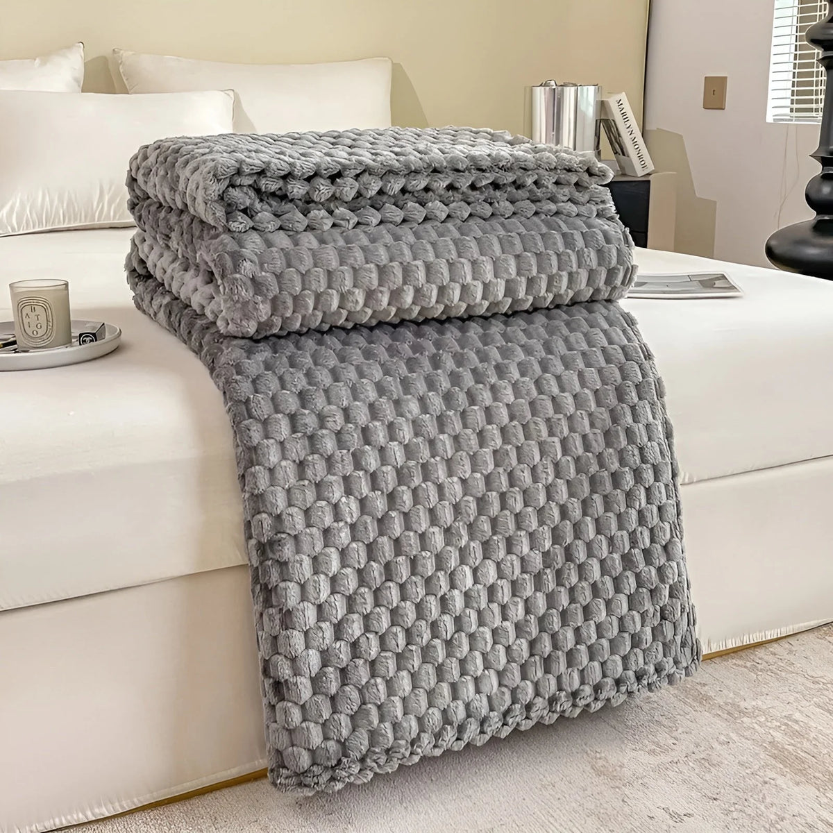 Throw Blanket Quilted Microfiber Lightweight & Warm