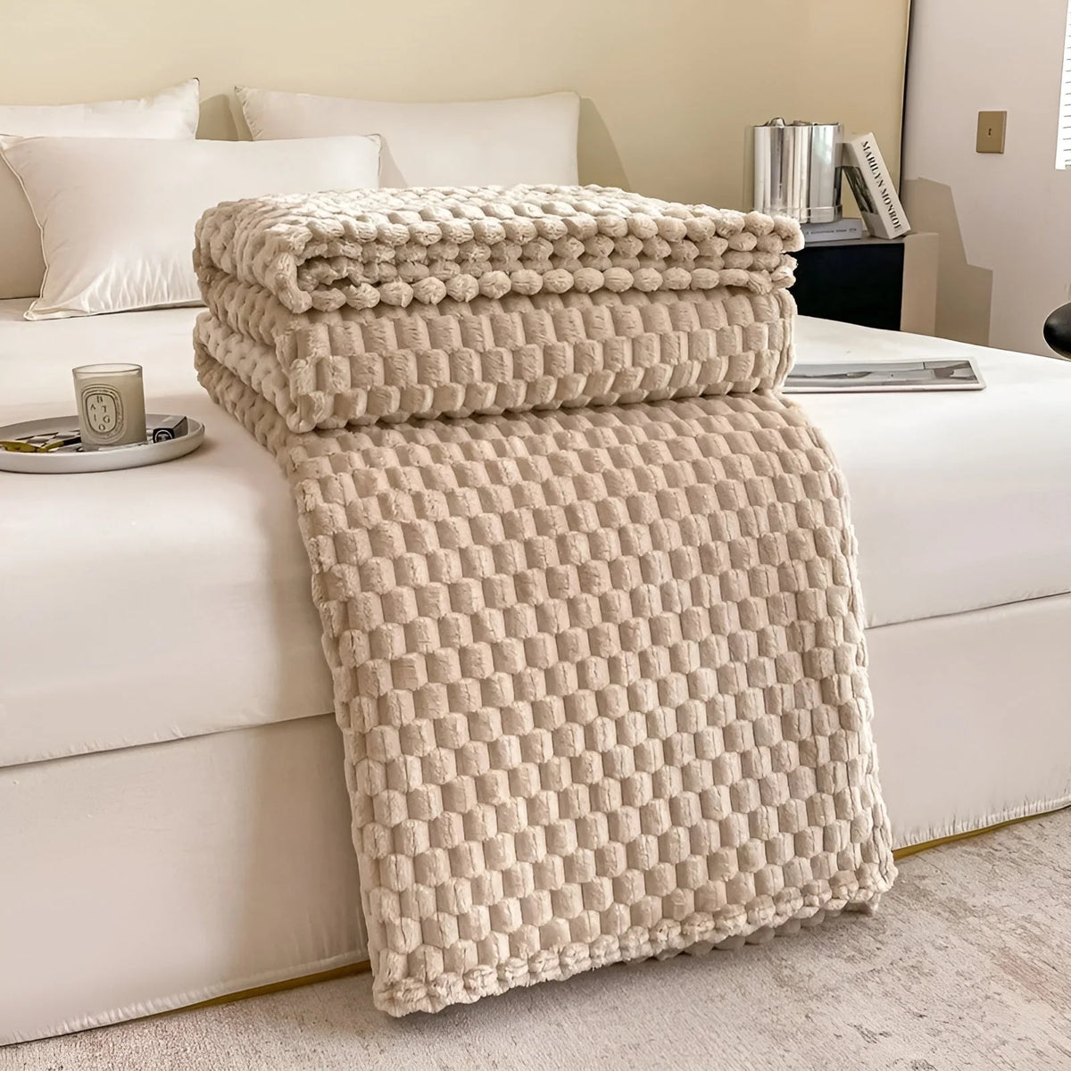 Throw Blanket Quilted Microfiber Lightweight & Warm