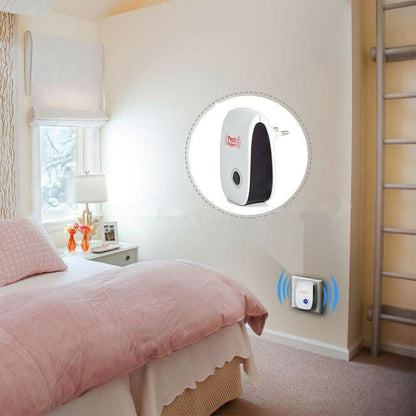 Ultrasonic Pest Repeller Plug-In Chemical-Free Pet-Safe
