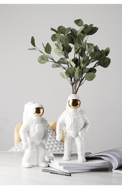 Vase Astronaut Design Integrated Planter