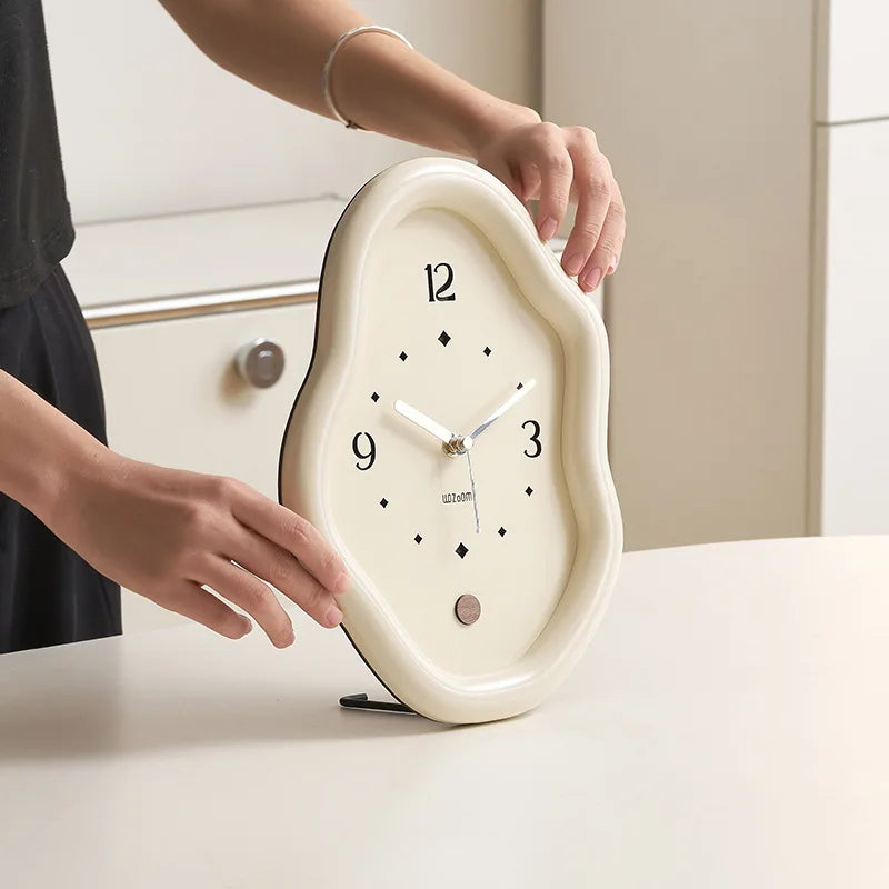 Wall Clock Organic Sculptural Design High-Gloss Finish