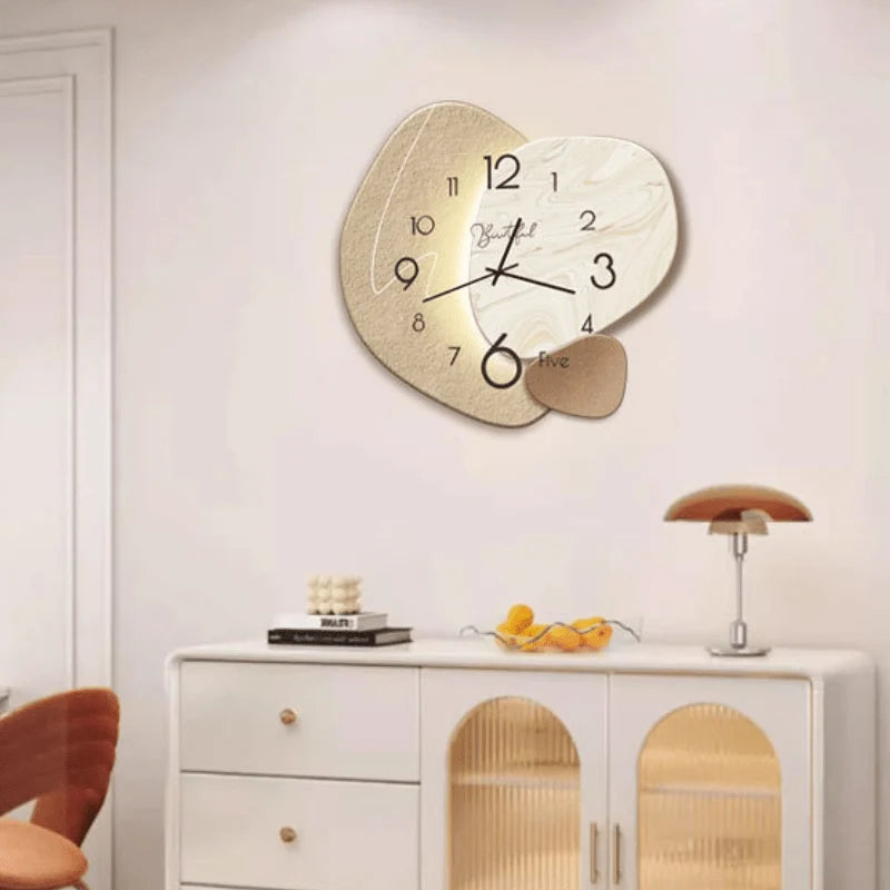Wall Clock Silent Movement Scandinavian Design Easy-to-Read Dial