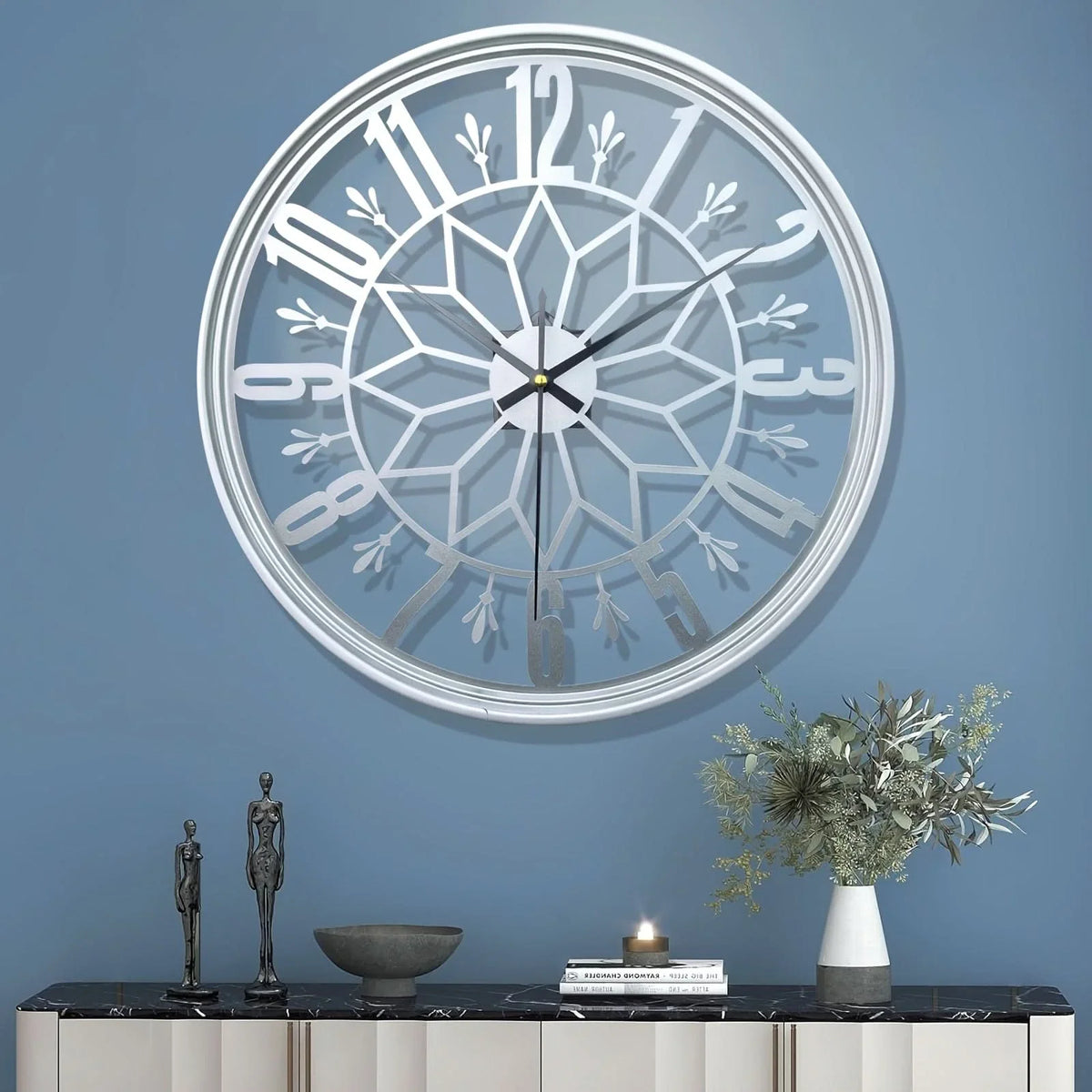 Wall Clock Wrought Iron Minimalist 15.75 Inch