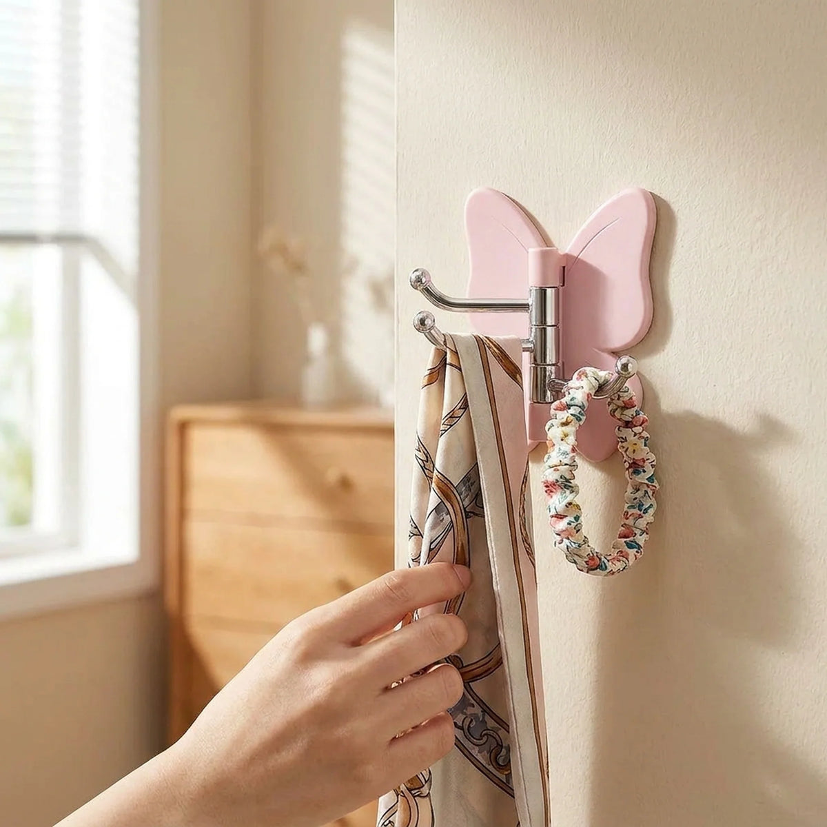 Wall Hook Rotatable Butterfly Drill Free