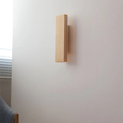 Wall Lamp 360° Swivel Integrated LED Wood & Aluminum