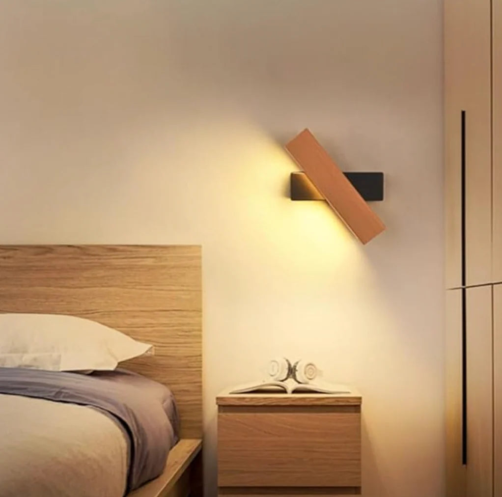 Wall Lamp 360° Swivel Integrated LED Wood & Aluminum
