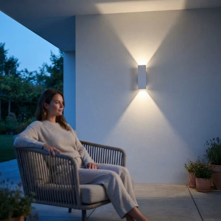 Wall Light Dual Up & Down LED Aluminum