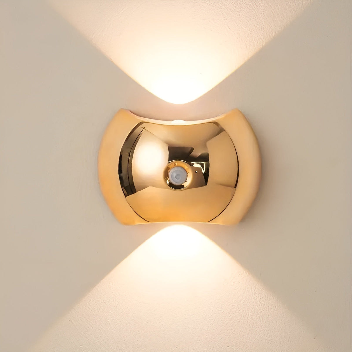 Wall Light Motion-Sensing Dual-Beam Magnetic Mount