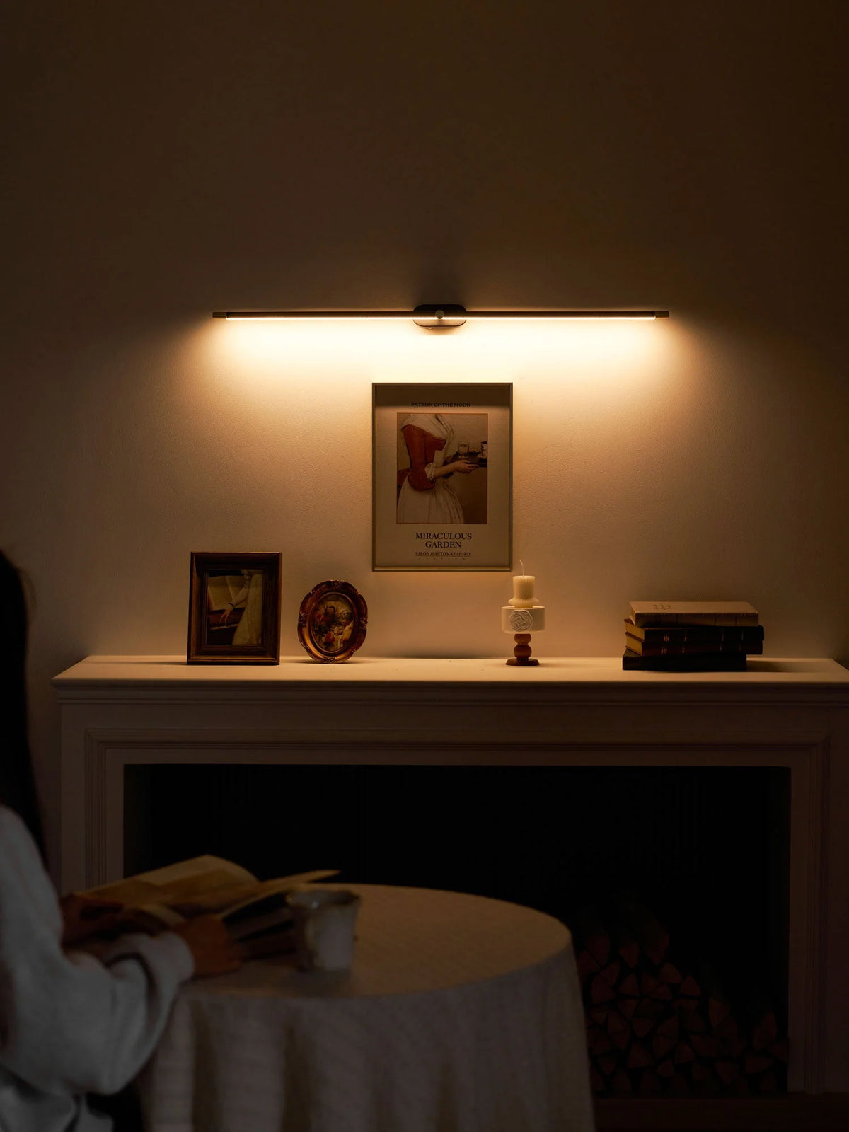 Wall Sconce Slim USB Rechargeable 3-Color Dimmable Light