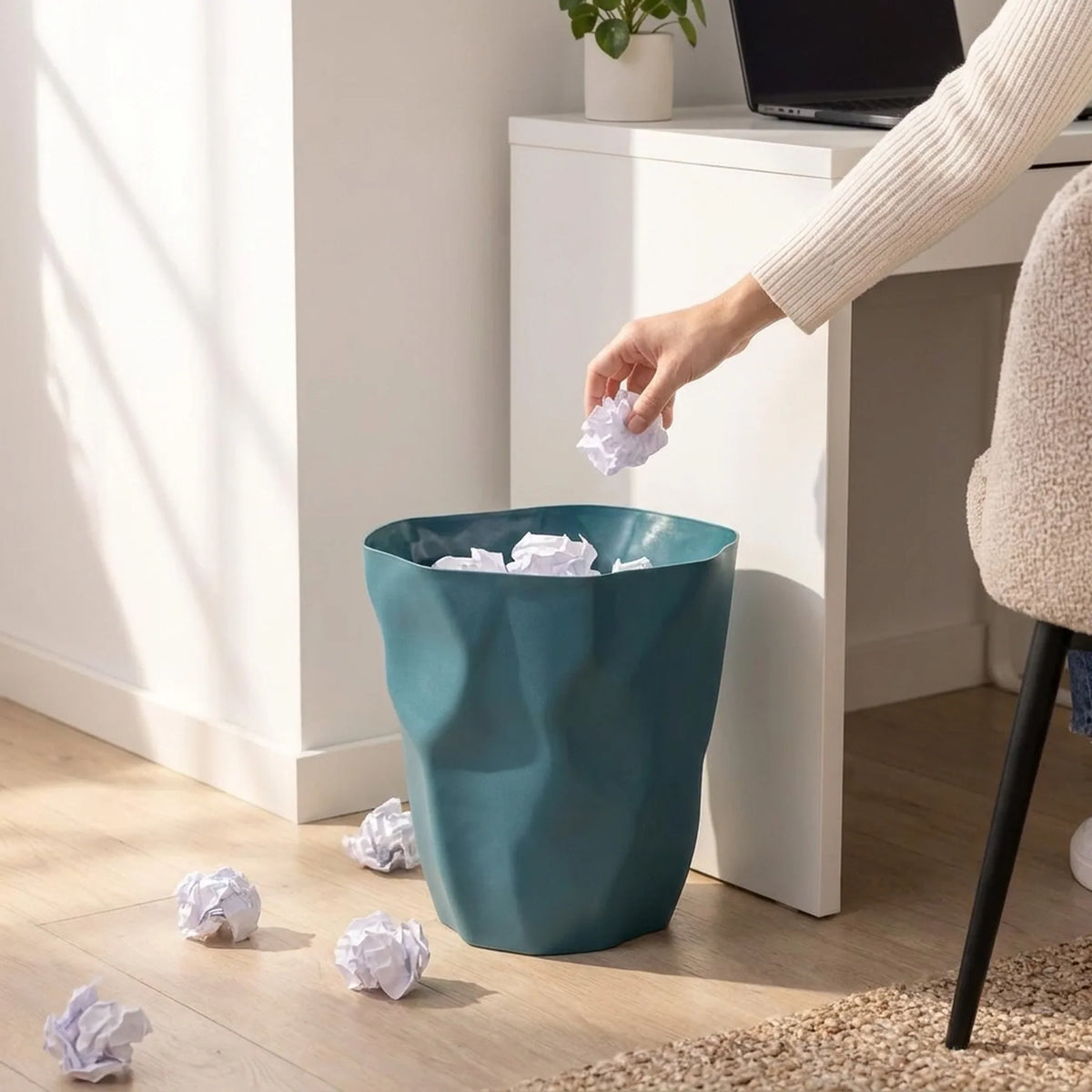 Waste Bin Irregular Shape Space-Saving 12L