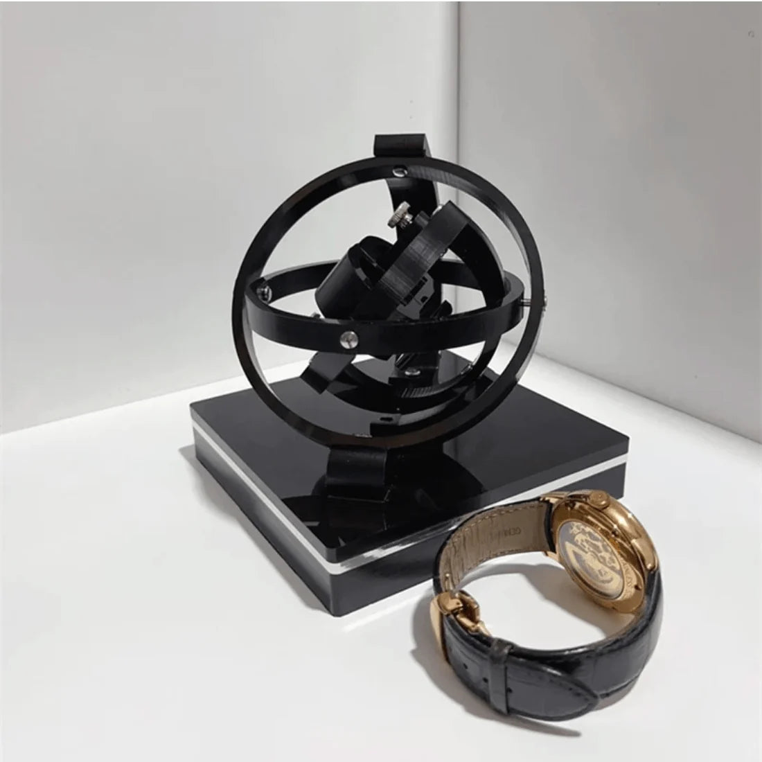 Watch Winder Wooden Case Quiet Motor Multiple Rotation Modes
