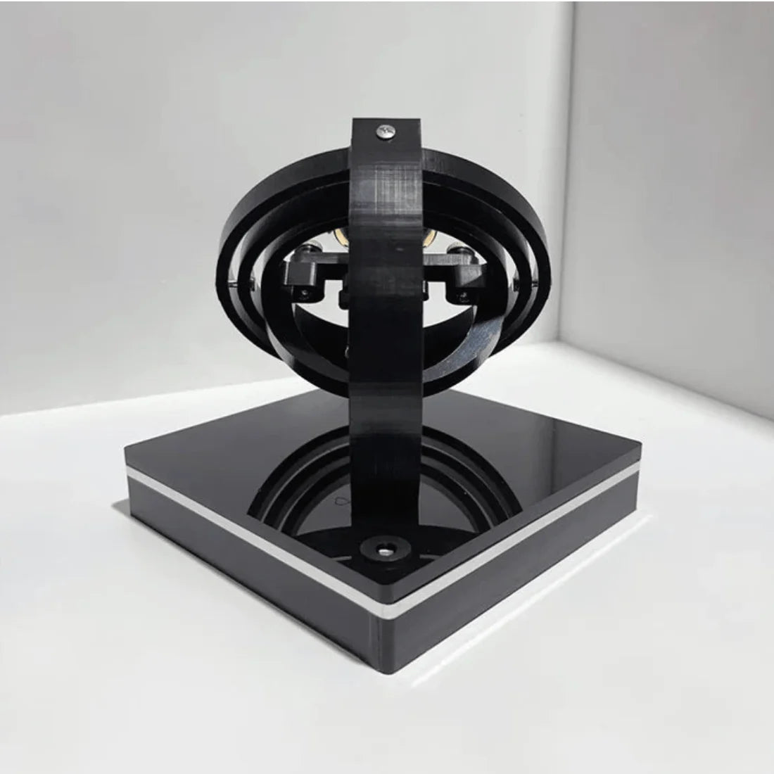 Watch Winder Wooden Case Quiet Motor Multiple Rotation Modes
