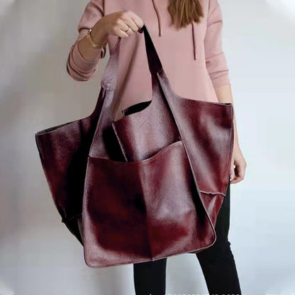 Weekender Bag Faux Leather Scratch Resistant Adjustable Straps