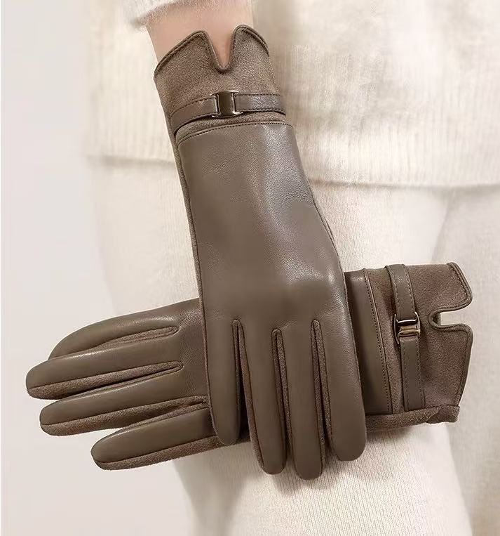 Women's Leather Gloves Touchscreen Compatible Buckle Detail