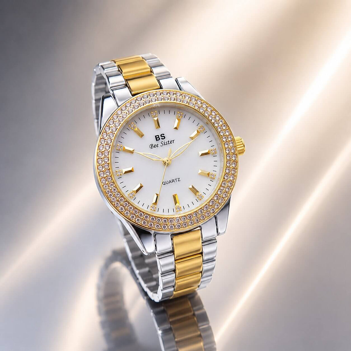 Women's Quartz Watch Stainless Steel 32mm 3 ATM Water-Resistant