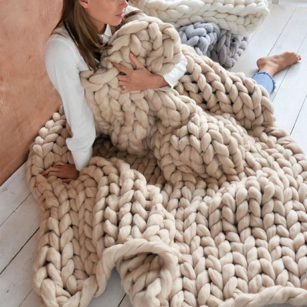 Wool Yarn Chunky Soft & Fluffy