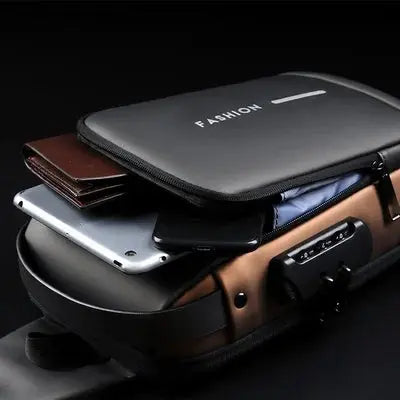 Backpack Cut-Resistant & RFID-Protected USB Charging Port