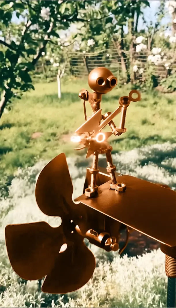 Garden Wind Spinner Animated Musician & Weather-Resistant Steel